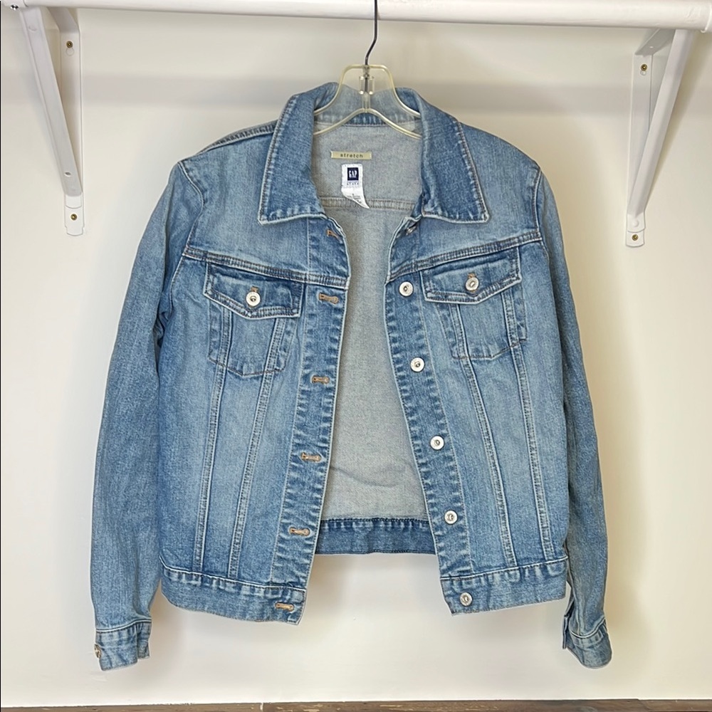 GAP‎ Classic Blue Denim Jacket- Small